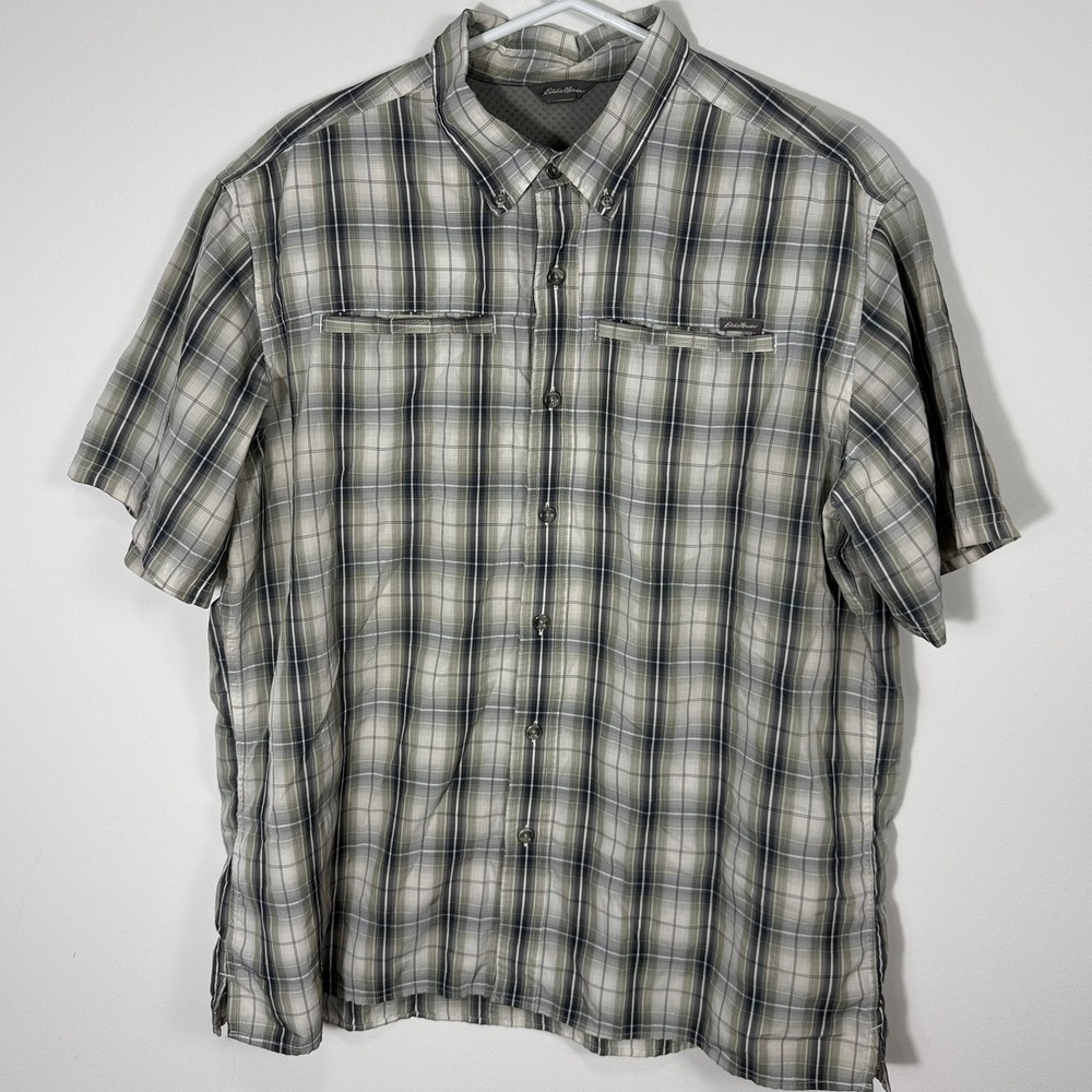 Eddie Bauer Mens XL Plaid Short Sleeve Button Down Shirt Grey Green Hiking Top - Picture 1 of 8
